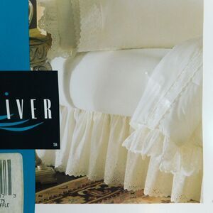 VINTAGE DAN RIVER New Ruffled Louisa Lace Ivory Eyelet Twin Bed Skirt 50/50 NIP